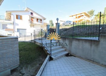 Foto 21 - Quadrilocale VIA SAN MARTINO
 
96, Colonnella - foto 20