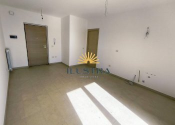 Foto 1 - Trilocale VIA SAN MARTINO
 
94, Colonnella - foto 1