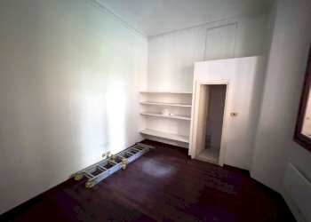 ufficio - Ufficio via Garibaldi, Bologna (zona Centro Storico) - foto 11