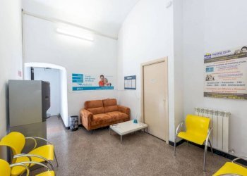 Salone - Ufficio via al Ponte Reale, 1, Genova (zona Centro Storico) - foto 31