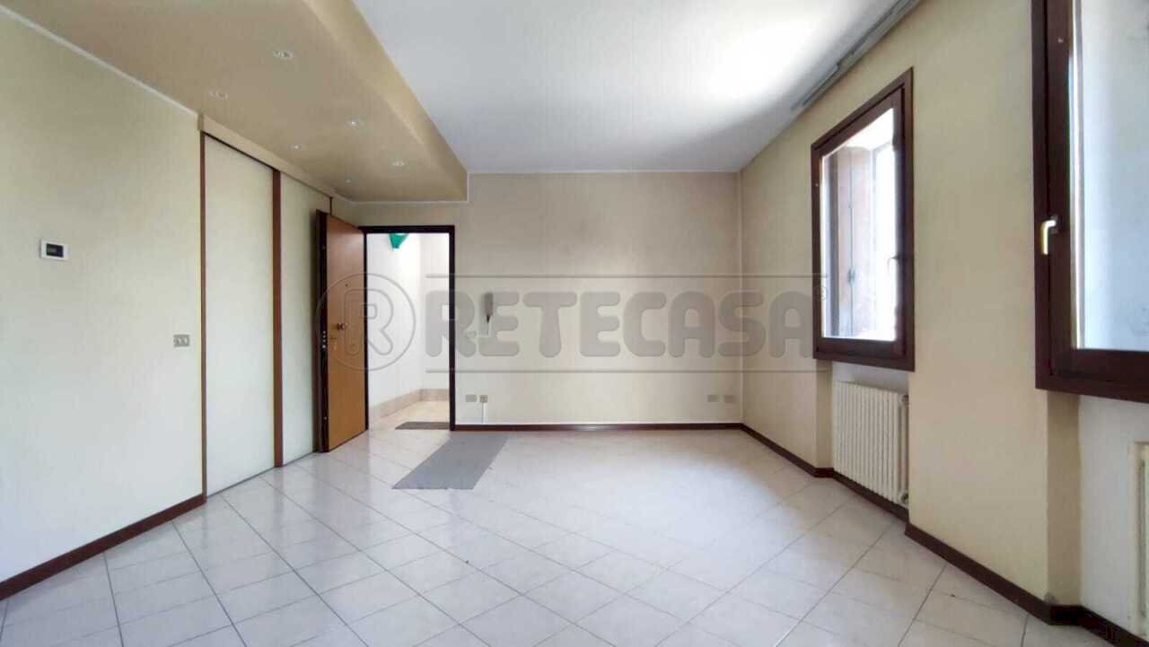 zona giorno - Appartamento Via Pesa 1/A, Montebello Vicentino - foto 2
