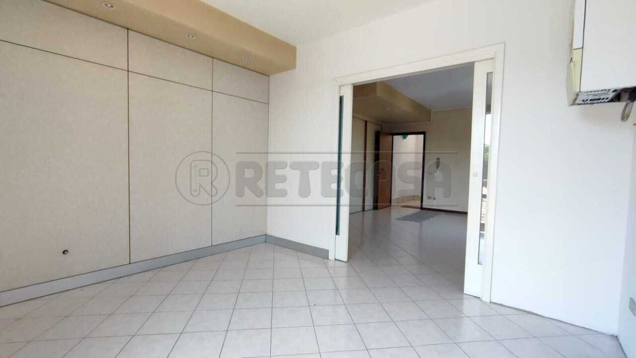 zona giorno - Appartamento Via Pesa 1/A, Montebello Vicentino - foto 3