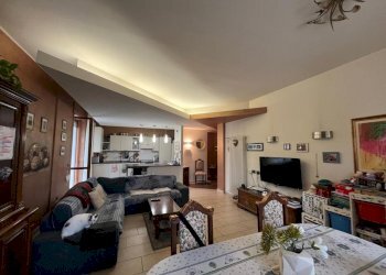 PHOTO-2025-10-21-15-44-16.jpg - Appartamento Via XXIV Maggio 140, Novafeltria - foto 13