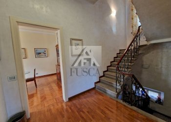 villa-vendia-lucca-fusca_7.jpg - Villa Via Enrico Pea, Lucca - foto 10