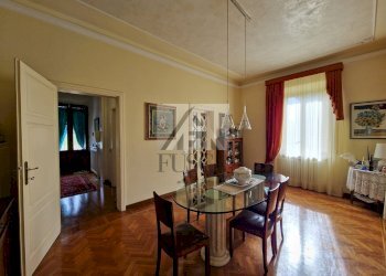 villa-vendia-lucca-fusca_12.jpg - Villa Via Enrico Pea, Lucca - foto 11