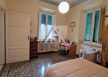 villa-vendia-lucca-fusca_35.jpg - Villa Via Enrico Pea, Lucca - foto 30