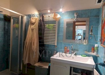 bagno piano terra.jpg - Villa via Roma traversa prima 1, Vallecrosia - foto 21