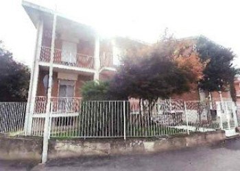 2.jpg - Appartamento Vicolo Finlandia 7, Vercelli - foto 1