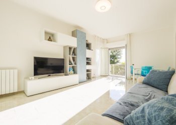 IMG_8589.jpg - Quadrilocale Via Roma 16G, Deiva Marina - foto 4