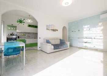 IMG_8616.jpg - Quadrilocale Via Roma 16G, Deiva Marina - foto 10