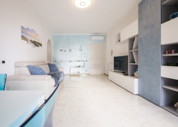 IMG_8623.jpg - Quadrilocale Via Roma 16G, Deiva Marina - foto 11