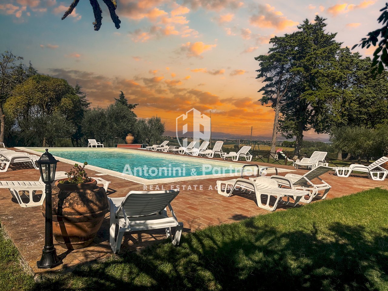 casale il falcone 34.jpg - Casale Via dei Partigiani, Castiglione del Lago - foto 3