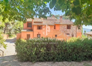 casale il falcone 2.jpg - Casale Via dei Partigiani, Castiglione del Lago - foto 14