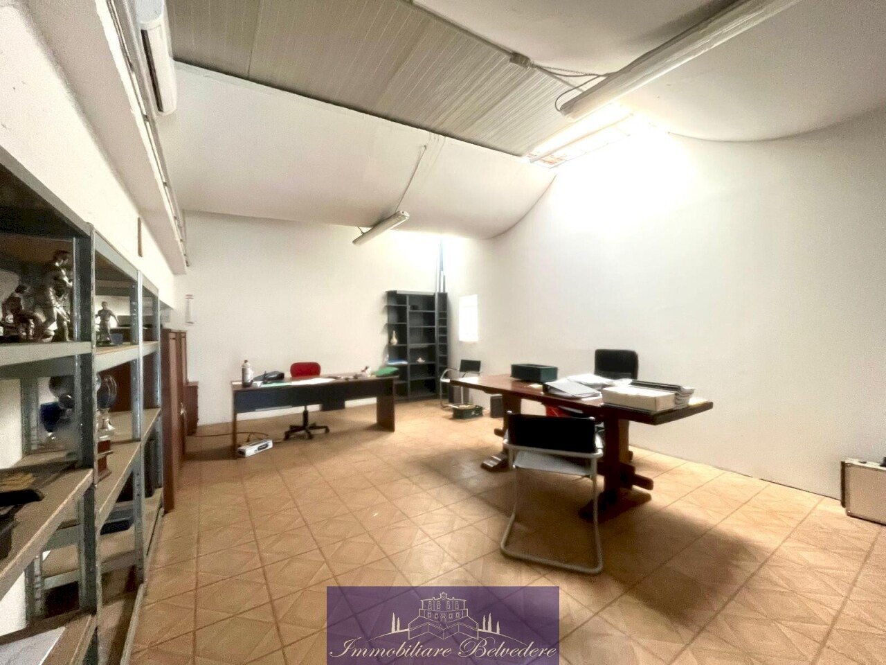 WhatsApp Image 2025-11-11 at 18.27.15 (1).jpeg - Commercial Premises Via Castronella, Campi Bisenzio - photo 1