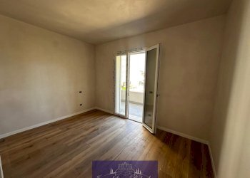 WhatsApp Image 2025-09-25 at 09.42.59 (4).jpeg - Trilocale Via Caponsacchi, Firenze - foto 11