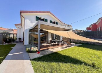 photo_2025-11-10_12-22-12.jpg - Apartment Via Carso 22, Santo Stefano di Magra - photo 2