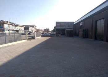 IMG_20251112_101355.jpg - Capannone Via John Fitzgerald Kennedy 9, Modena - foto 1