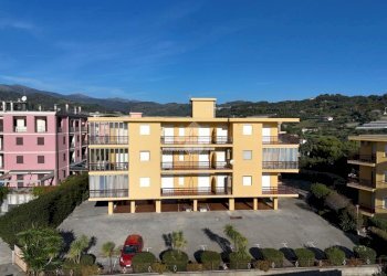 Two-room apartment Via provinciale, Costarainera - photo 13