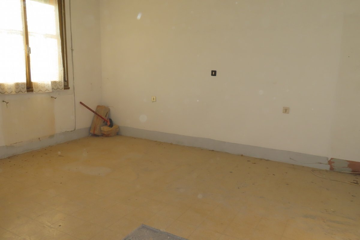 Two-room apartment Ravenna (neighborhood Sant'Alberto) - photo 2