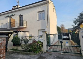 Four-room apartment Gassino Torinese - photo 1