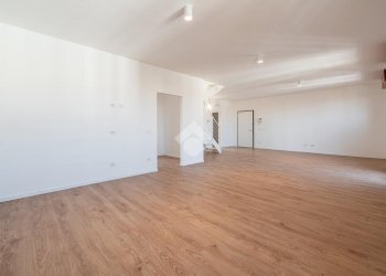 Attic Via M. Buonarroti, Carpi - photo 3