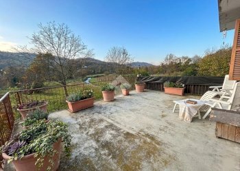 Casa indipendente Strada bussolino, Gassino Torinese - foto 2