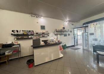 Shop viale Roma, Cervia - photo 12