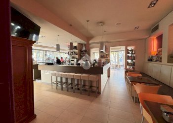 Shop Viale Roma, Cervia - photo 10