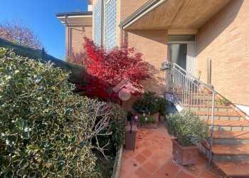 Villa Via M. Battilocchi, Collecchio - foto 1