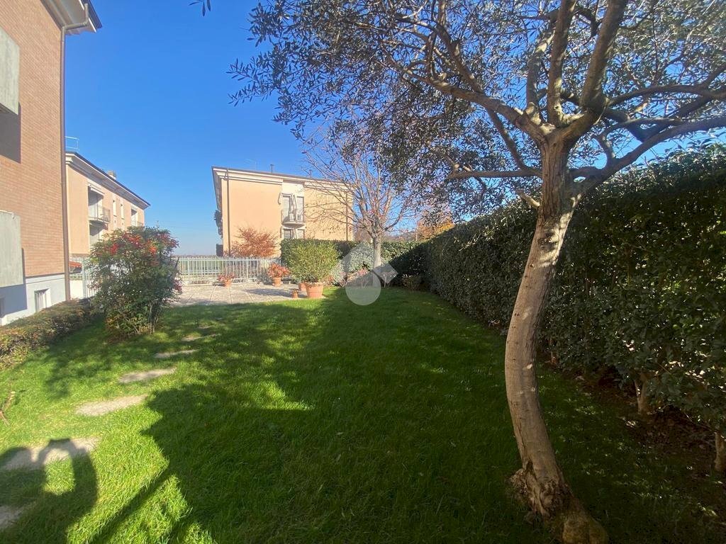 Three-room apartment Via M. Battilocchi, Collecchio - photo 1