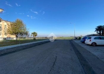 Three-room apartment Via M. Battilocchi, Collecchio - photo 8