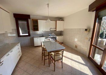 Three-room apartment Via M. Battilocchi, Collecchio - photo 25