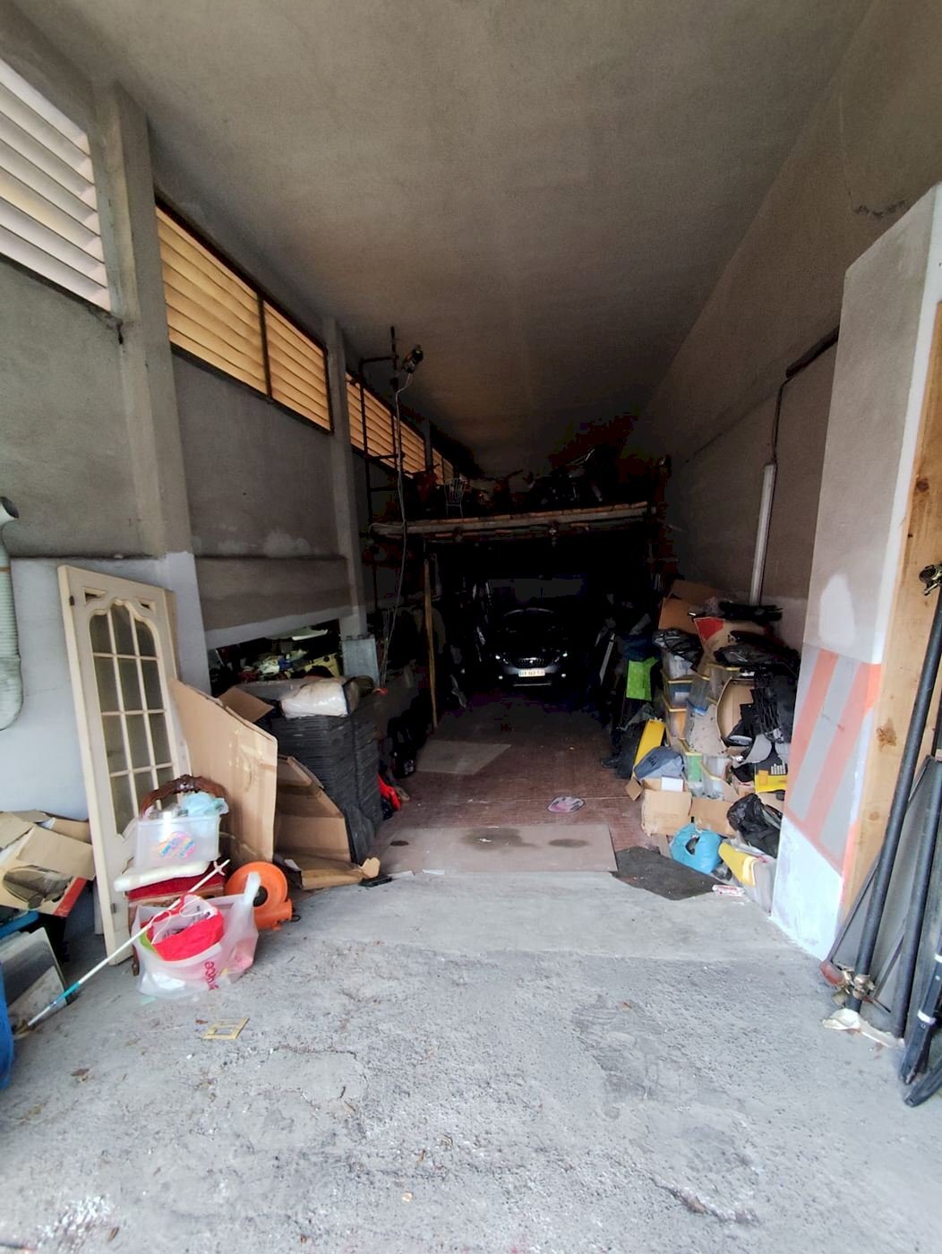 Warehouse via Vezzani, Genova (neighborhood Rivarolo) - photo 2