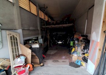 Warehouse via Vezzani, Genova (neighborhood Rivarolo) - photo 2