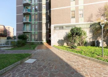 Box Via Luigi Ornato, Milano (zona Niguarda) - foto 9