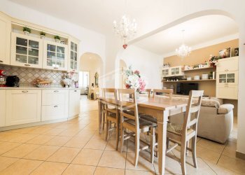 Appartamento Via Servettaz, Savona (zona Centro) - foto 9