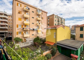 Appartamento Via Servettaz, Savona (zona Centro) - foto 16