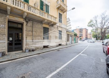 Appartamento Via Servettaz, Savona (zona Centro) - foto 31
