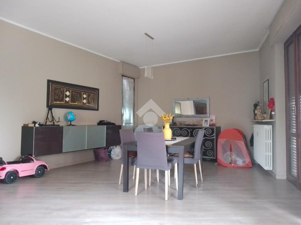 Four-room apartment Spalto Borgoglio, Alessandria - photo 2