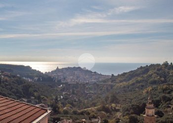 Quadrilocale Via bruno domenico, Imperia - foto 3