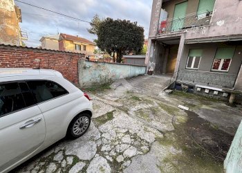 Three-family Villa Corso Milano, Novara - photo 6