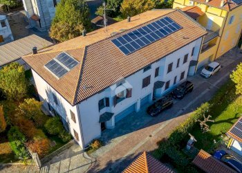 Casa semi indipendente via Roma, Sant'Ilario d'Enza - foto 2