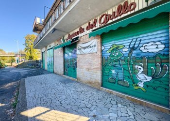 Foto 1 - Locale Commerciale via Salaria
 
49-47, Monterotondo - foto 1