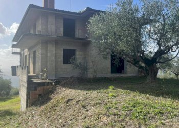 Foto 1 - Independent house SS 90 Bis Paduli, Paduli - photo 1