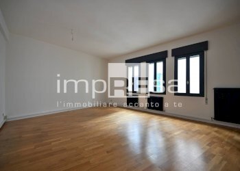 Foto 23 - Ufficio Vicolo Pescatori
 
1, Treviso - foto 23