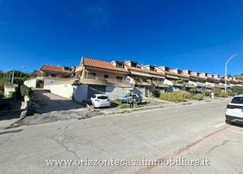 Foto 1 - Box Ascoli Piceno - photo 1