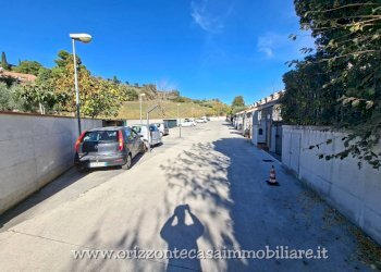 Foto 4 - Box Ascoli Piceno - photo 4