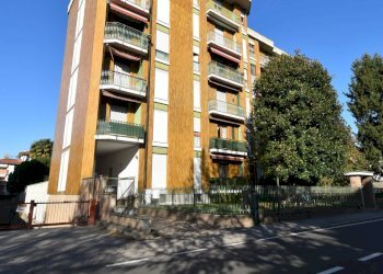 Foto 12 - Box Via Volta
 
13, Concorezzo - foto 12