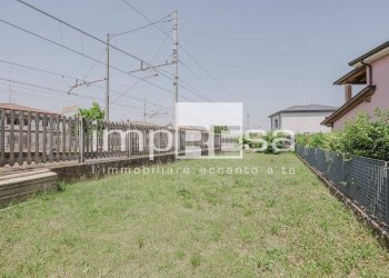 scoperto posteriore - Magazzino viale della resistenza
 
8, Quarto d'Altino - foto 7