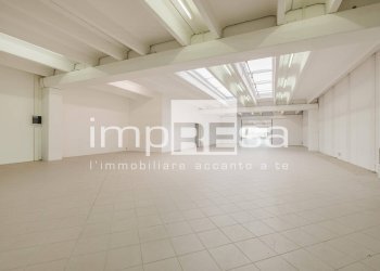 spazi primo piano - Locale Commerciale via botticelli, Mogliano Veneto - foto 14